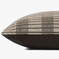 Loloi Rugs Bernadino Ivory / Black Pillow Amber Lewis Collection 7 Loloi Rugs Bernadino Ivory / Black Pillow Amber Lewis Collection