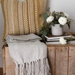 Loloi Rugs Home + Lifestyle Glen Oak Grey Throw