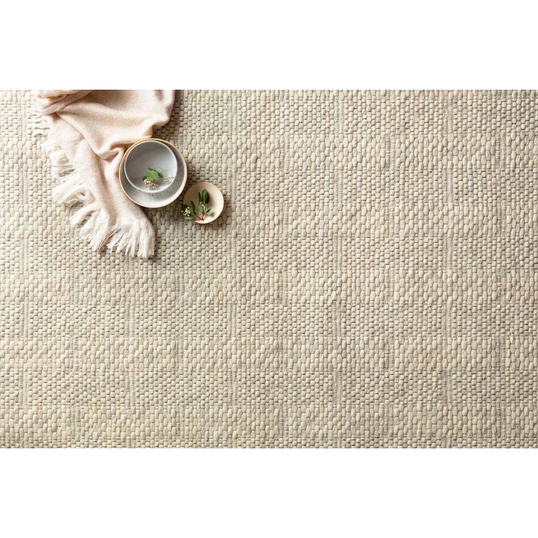Loloi Rugs Myra Rug - White / Grey DINING ROOM 4 Loloi Rugs Myra Rug - White / Grey DINING ROOM